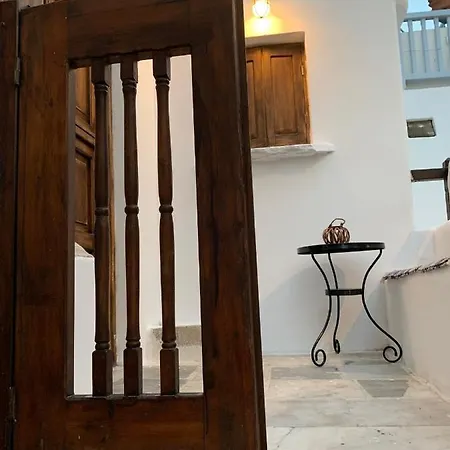 Traditional In The Heart Of Mykonos! *